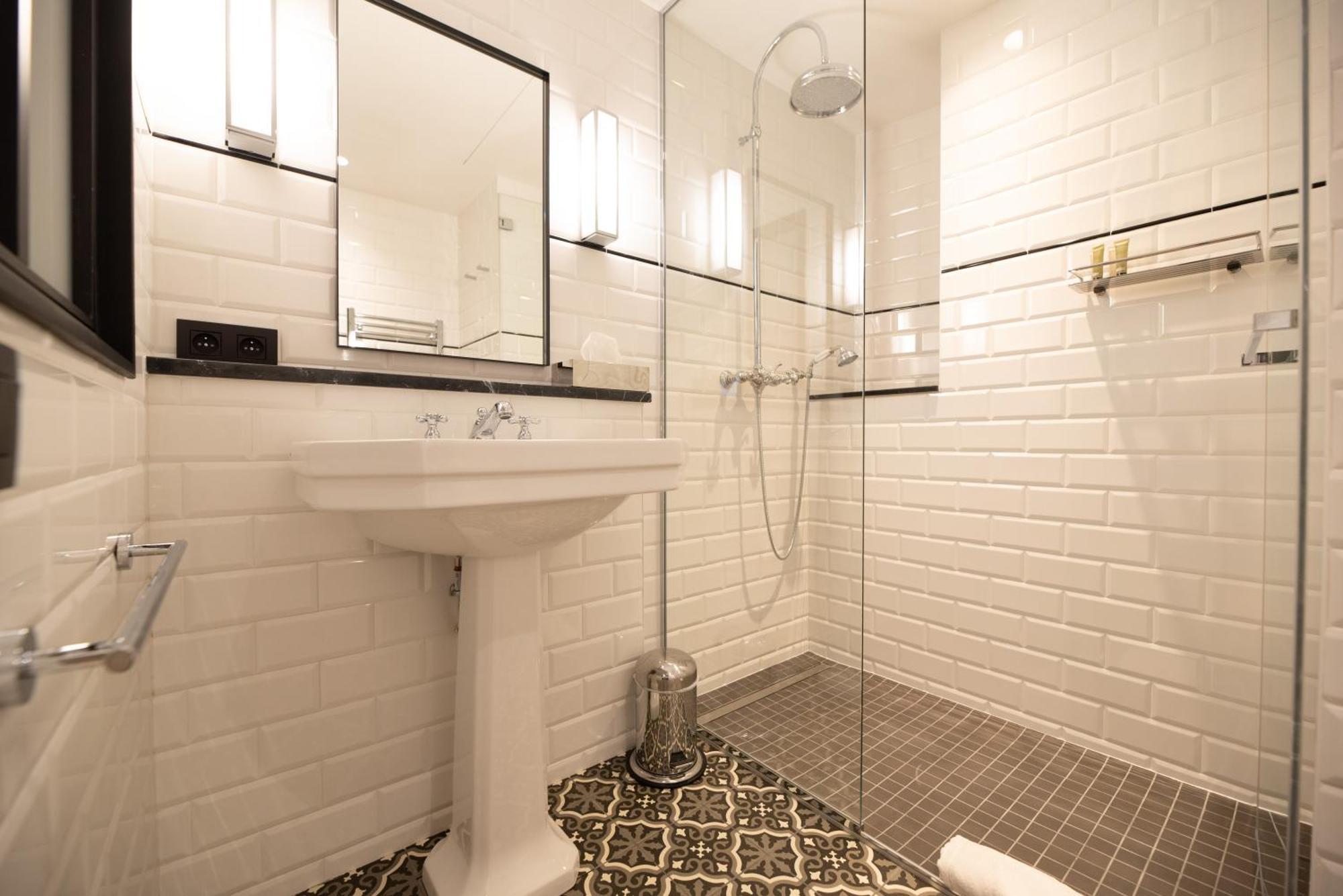 Ferienwohnung Demeure Montmartre Paris Zimmer foto