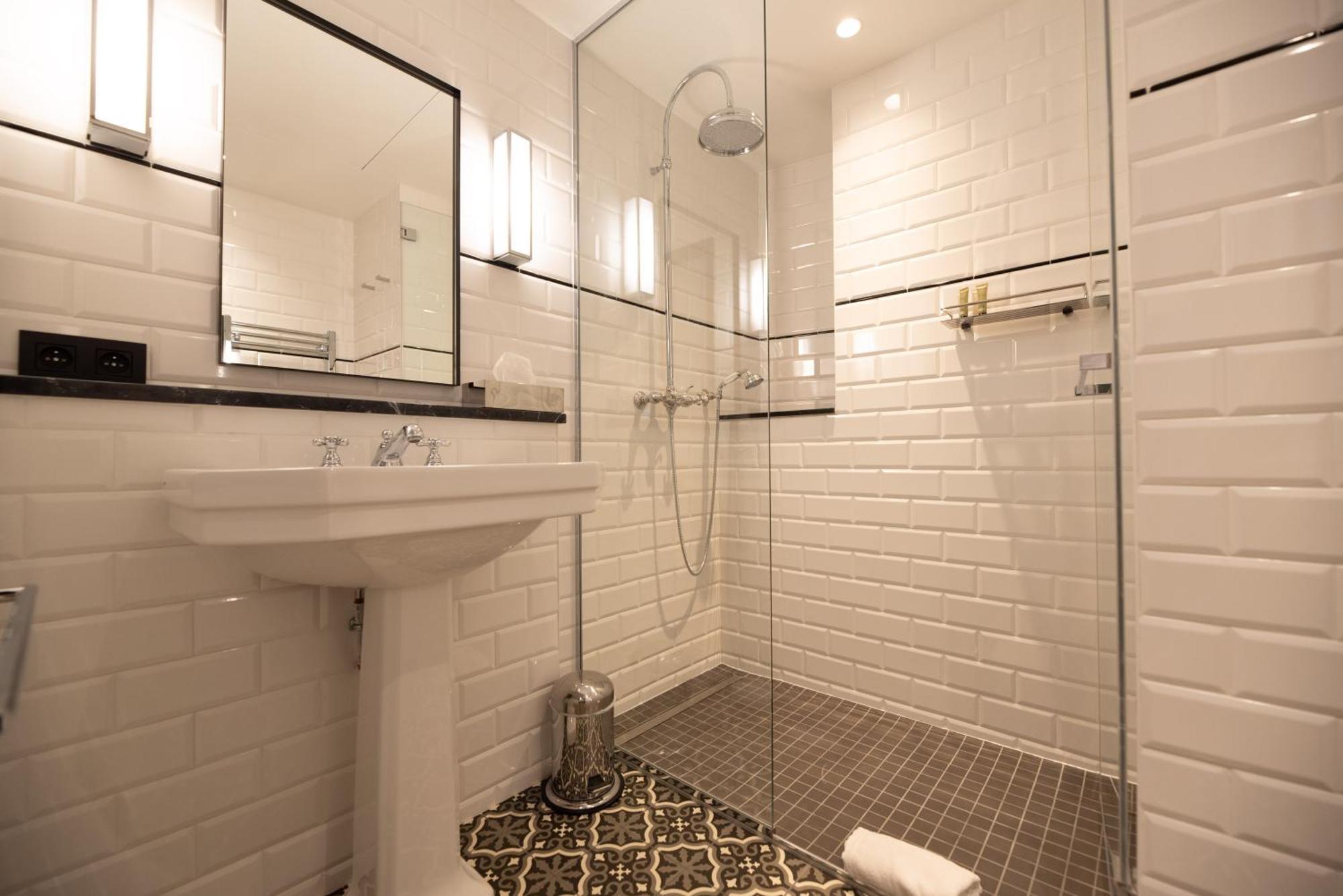 Ferienwohnung Demeure Montmartre Paris Zimmer foto